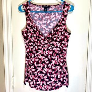 White House Black Market Top Floral Print Tank
